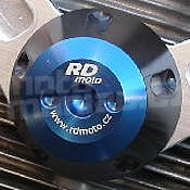 RDmoto PM2 protektory uchycení na motor - Suzuki GSF 600 BANDIT 95-04, modrý eloxovaný hliník