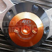 RDmoto PM2 protektory uchycení na motor - Suzuki GSX 750 INAZUMA, oranžový eloxovaný hliník