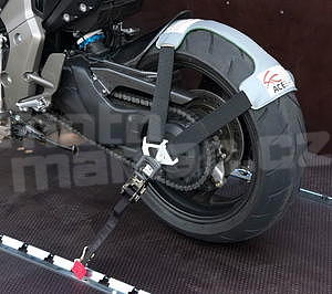 Acebikes Wheel Chock Tyre Fix - 1