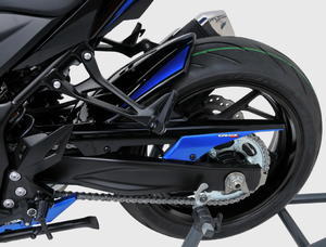 Ermax zadní blatník s krytem řetězu - Suzuki GSX-S750 2017, černá/modrá  (Glass Sparkle Black YVB / Metallic Triton Blue YSF) - 2