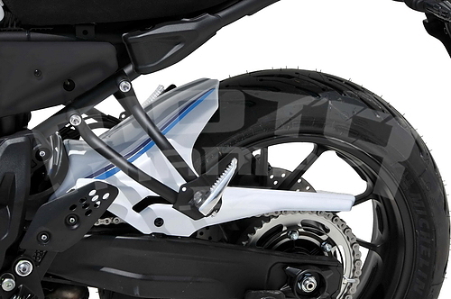 Ermax zadní blatník s krytem řetězu - Yamaha XSR700 2022-2023, imitace karbonu - 2