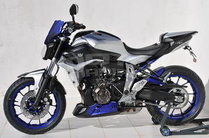 Ermax zadní blatník s krytem řetězu Yamaha MT-07 2014-2015, satin blue/satin black (for race blue) - 3