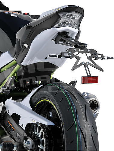 Ermax podsedlový plast s držákem SPZ - Kawasaki Z900 2017-2019, imitace karbonu - 3